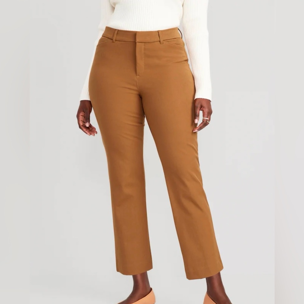 New “Old Navy” brown Pixie Pants